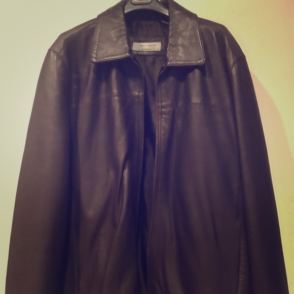 WEEKEND COAT SALE 💯 Leather - Picture 3 of 8